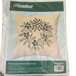 Herrschners Wintergreen Wreath Pillow Cover Needle Art Kit